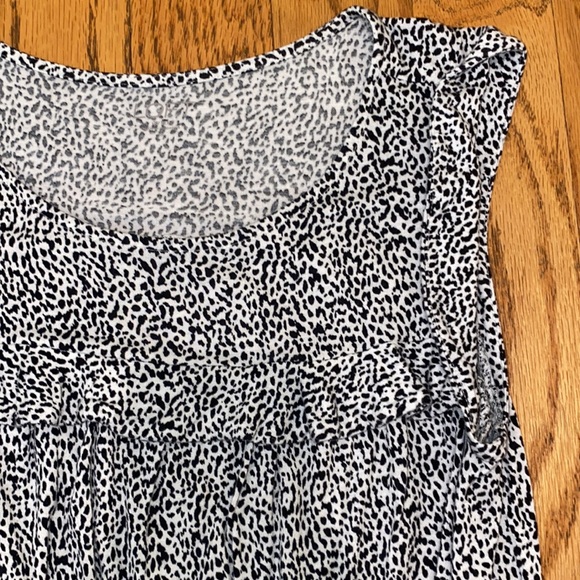 Loft Ruffle Top - Picture 2 of 3